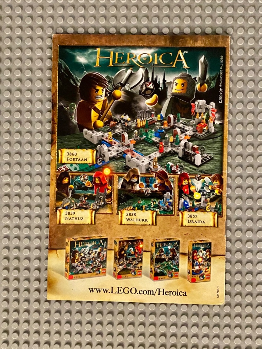 🔥LEGO 3859 Heroica Nathuz Game Set 🦇 2011🦇 7 Micro Figures/ Expandable Game🎲 - Picture 8 of 13